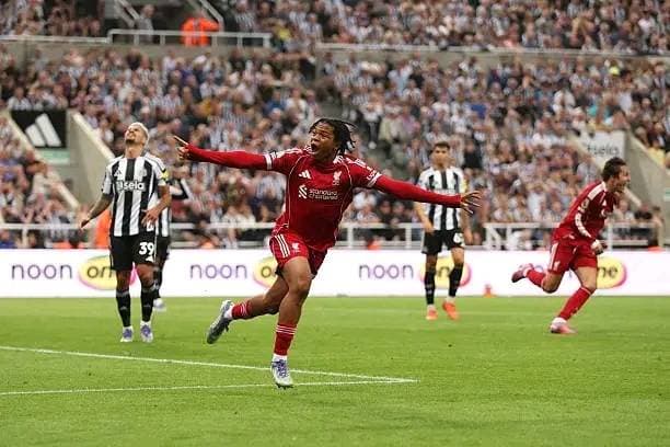 Liverpool beat 10-man Newcastle as Ngumoha nets late winner