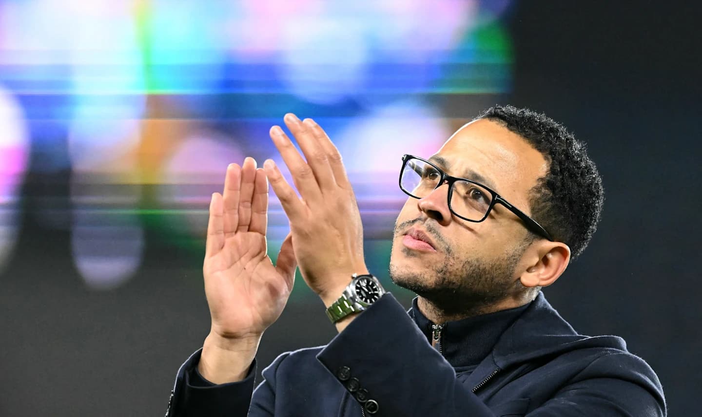Chelsea appoint Liam Rosenior as head coach on deal until 2032