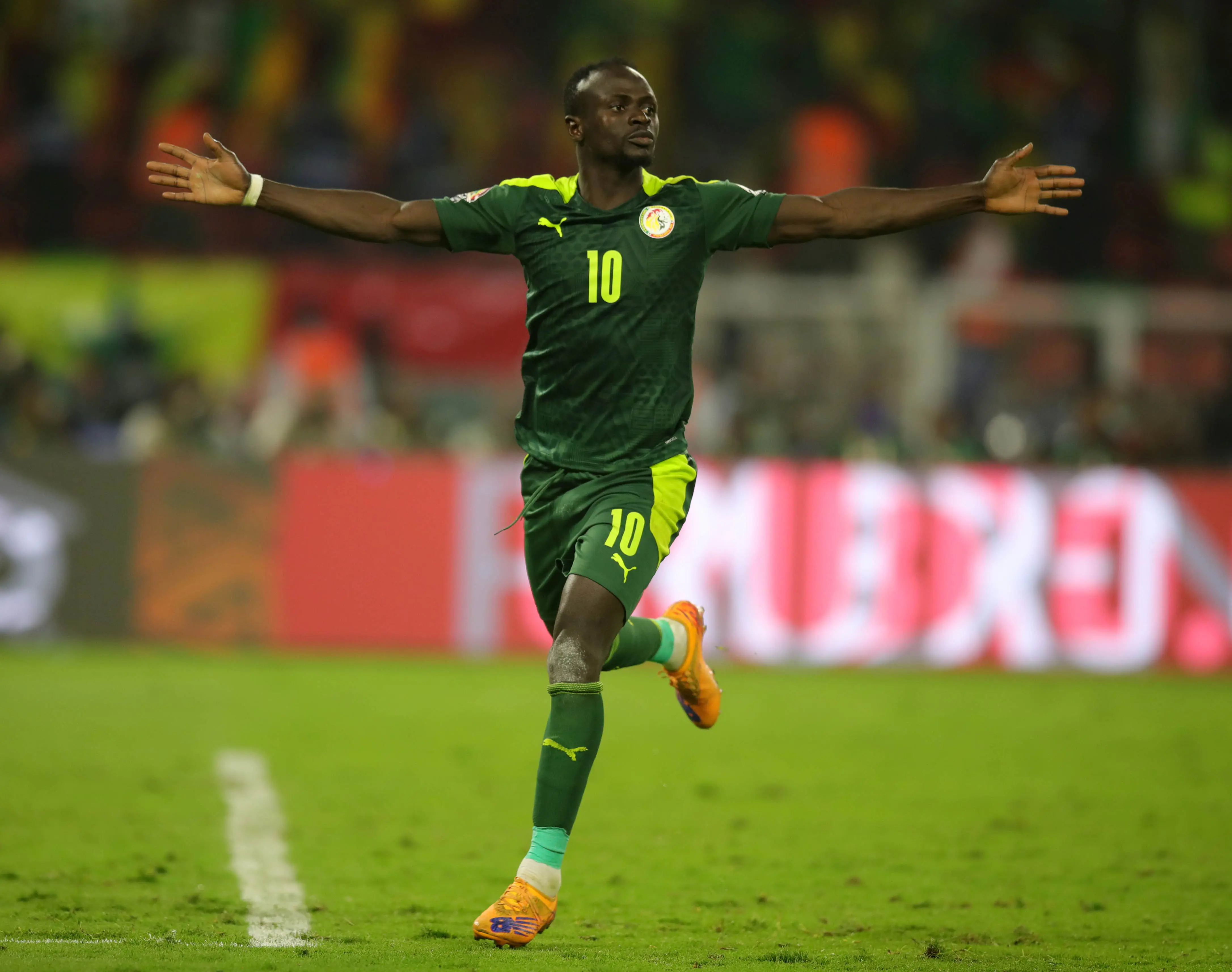Sadio Mane scores as Senegal eliminate record champions Egypt to reach the AFCON final
