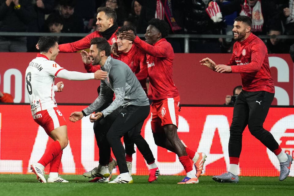 Barcelona stunned as Girona deliver crushing blow in La Liga title race