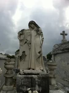 10 most beautiful cemeteries in the world
