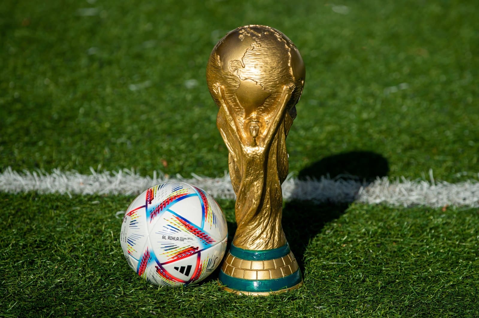 10 most expensive football trophies in the world